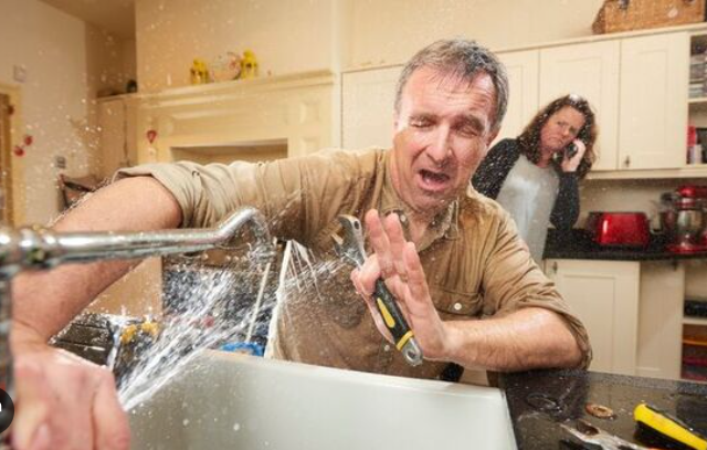 Common Household Problems That Everyone Living Alone Should Know About